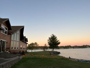 5 Lakes Lodge-8
